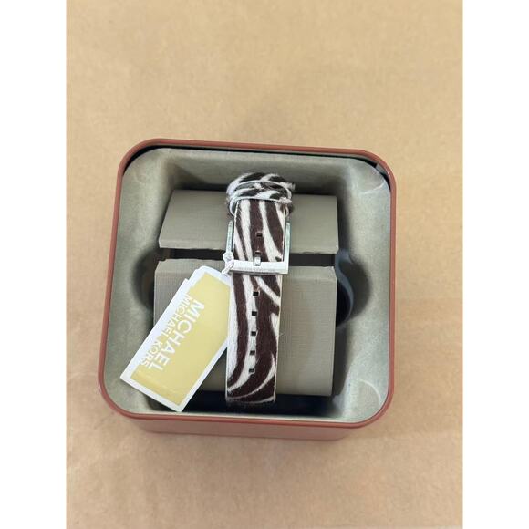 Michael Kors Women's Pyper Black Dial Zebra Leather Watch MK2929 - Picture 2 of 5